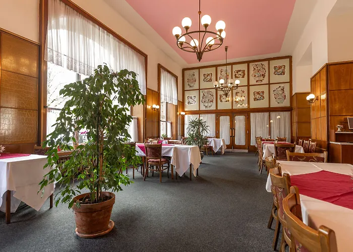 Hotell Slovan 3*